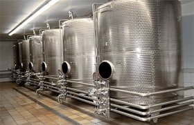 Nezastupitelná úloha sanitační technologie CIP ve vinařství